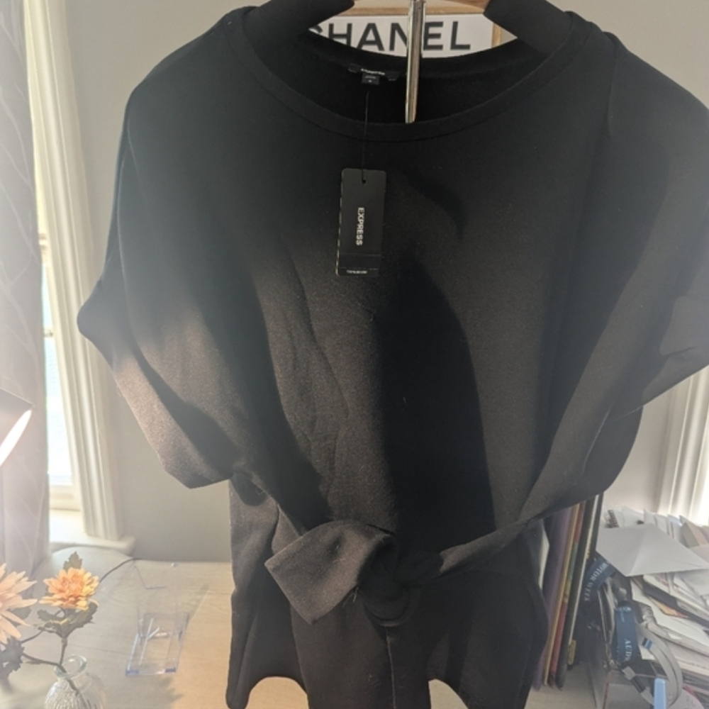 EXPRESS Black Tie Front Jersey-knit Top NWT